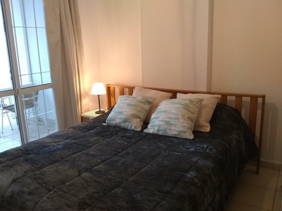 Moreno 1330 روزاريو المظهر الخارجي الصورة