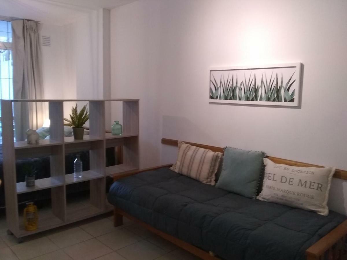 Moreno 1330 روزاريو المظهر الخارجي الصورة